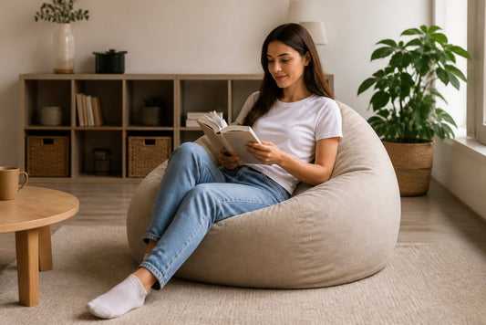Comment bien s'asseoir sur un pouf : guide complet